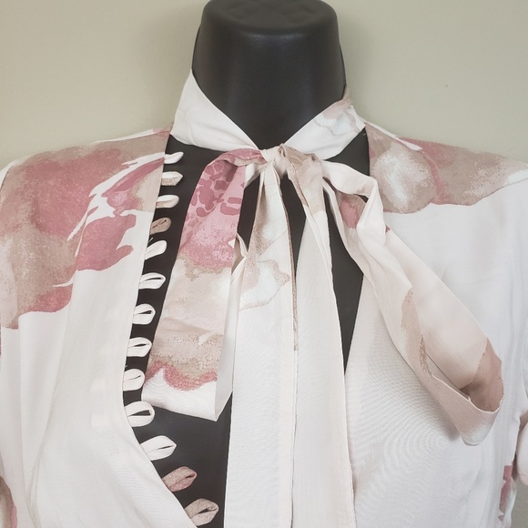 Floral Print Romper - Picture 3 of 6